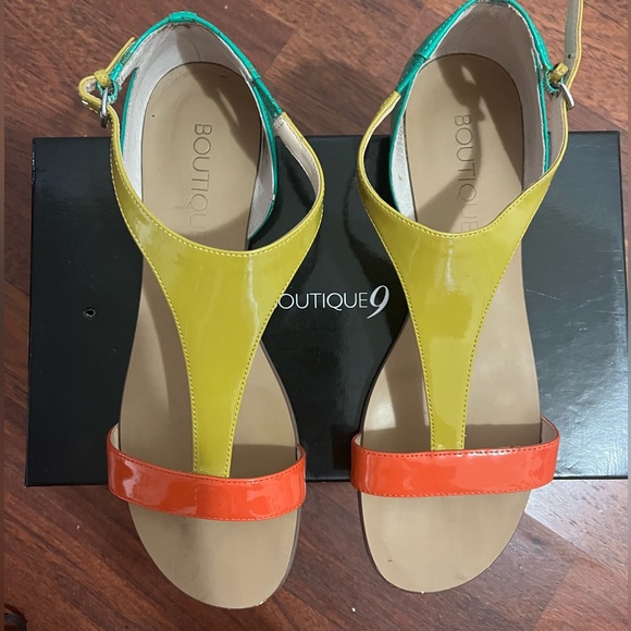 Boutique 9 Orange Multi Patent Sandals, Size 9 - Picture 2 of 7